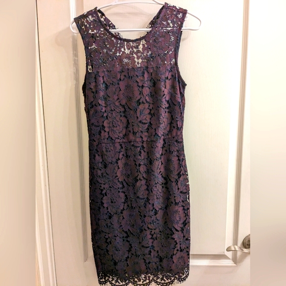 Banana Republic Factory dress purple lace - Picture 4 of 5
